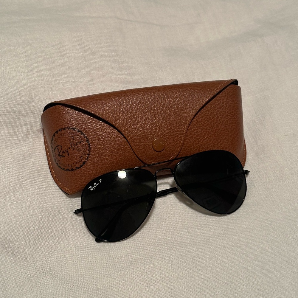 Ray Ban Aviator Total Black Sunglasses